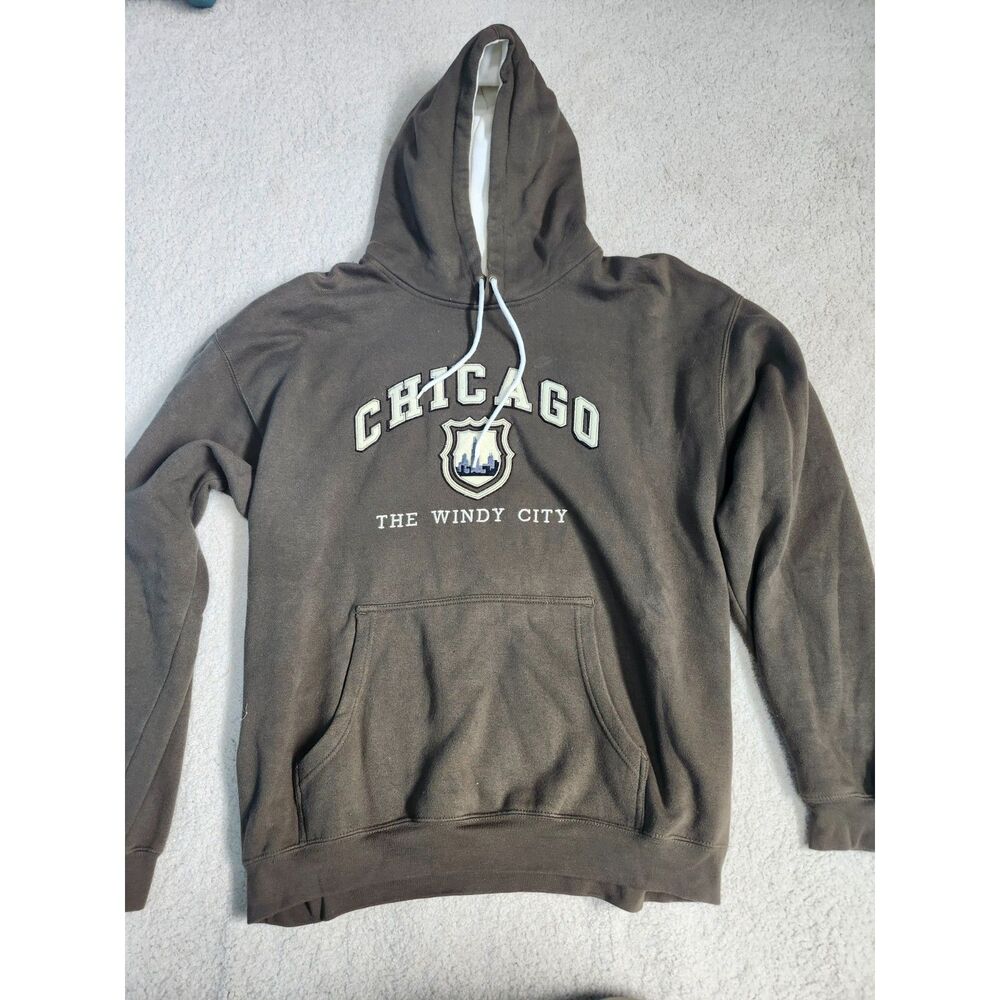 Chicago The Windy City Graphic Hoodie – Size XL – American Crown Brand